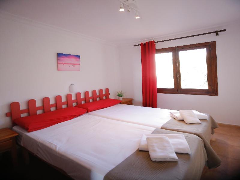 Apartamentos Binibeca Mar Bagian luar foto