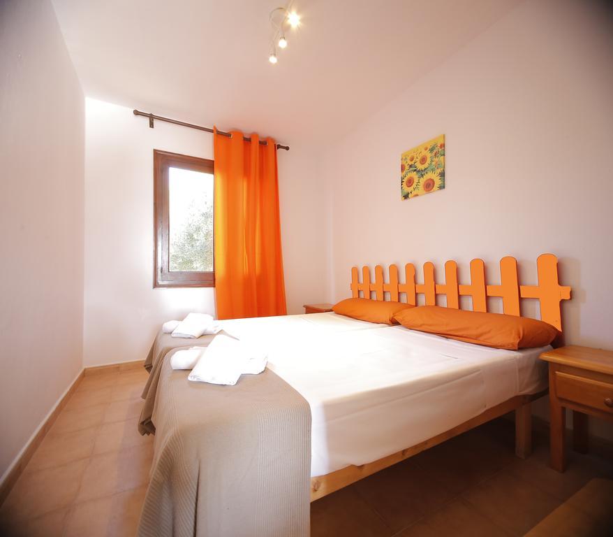 Apartamentos Binibeca Mar Bagian luar foto