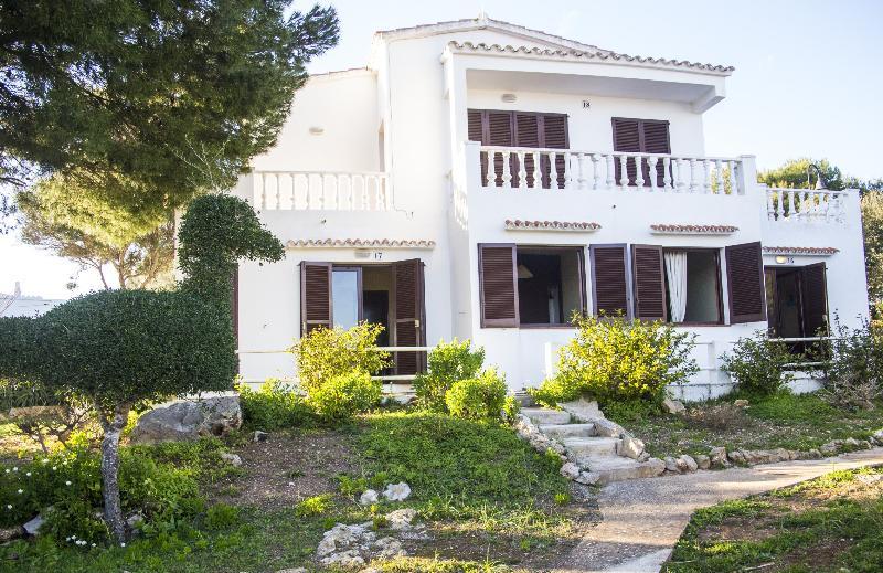 Apartamentos Binibeca Mar Bagian luar foto
