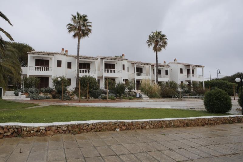 Apartamentos Binibeca Mar Bagian luar foto
